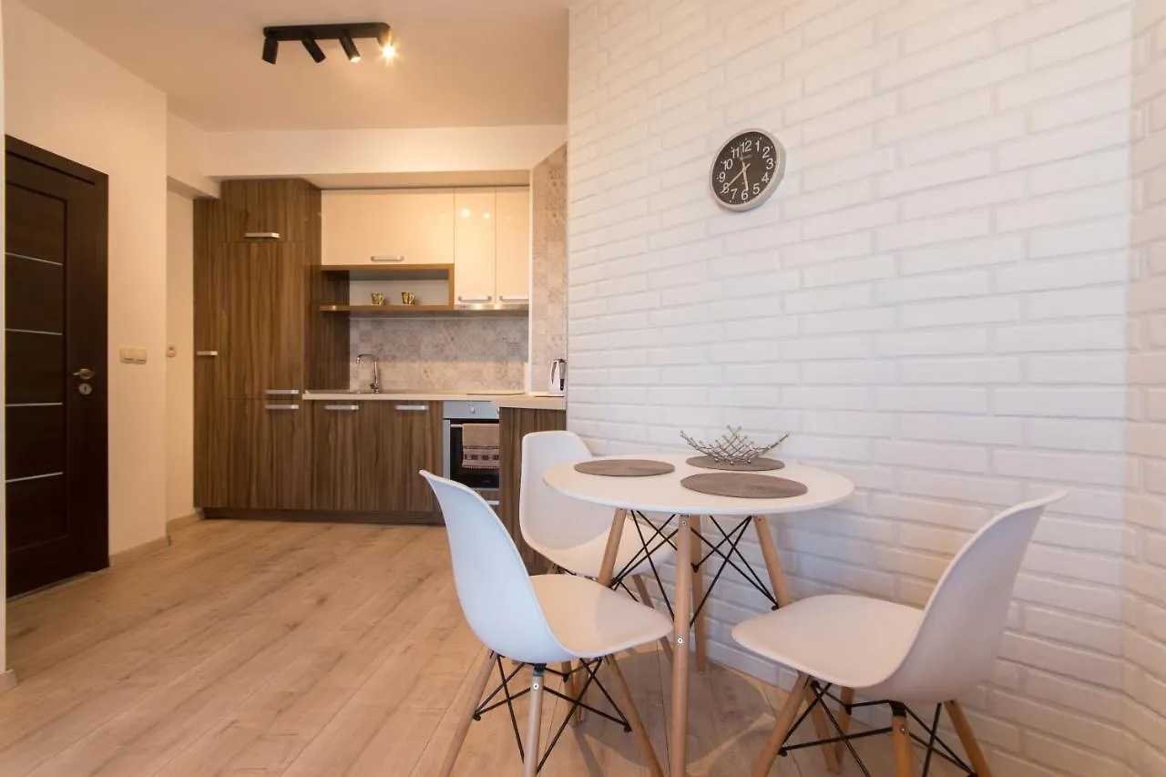 City Apartments Triumph Варна 0*,