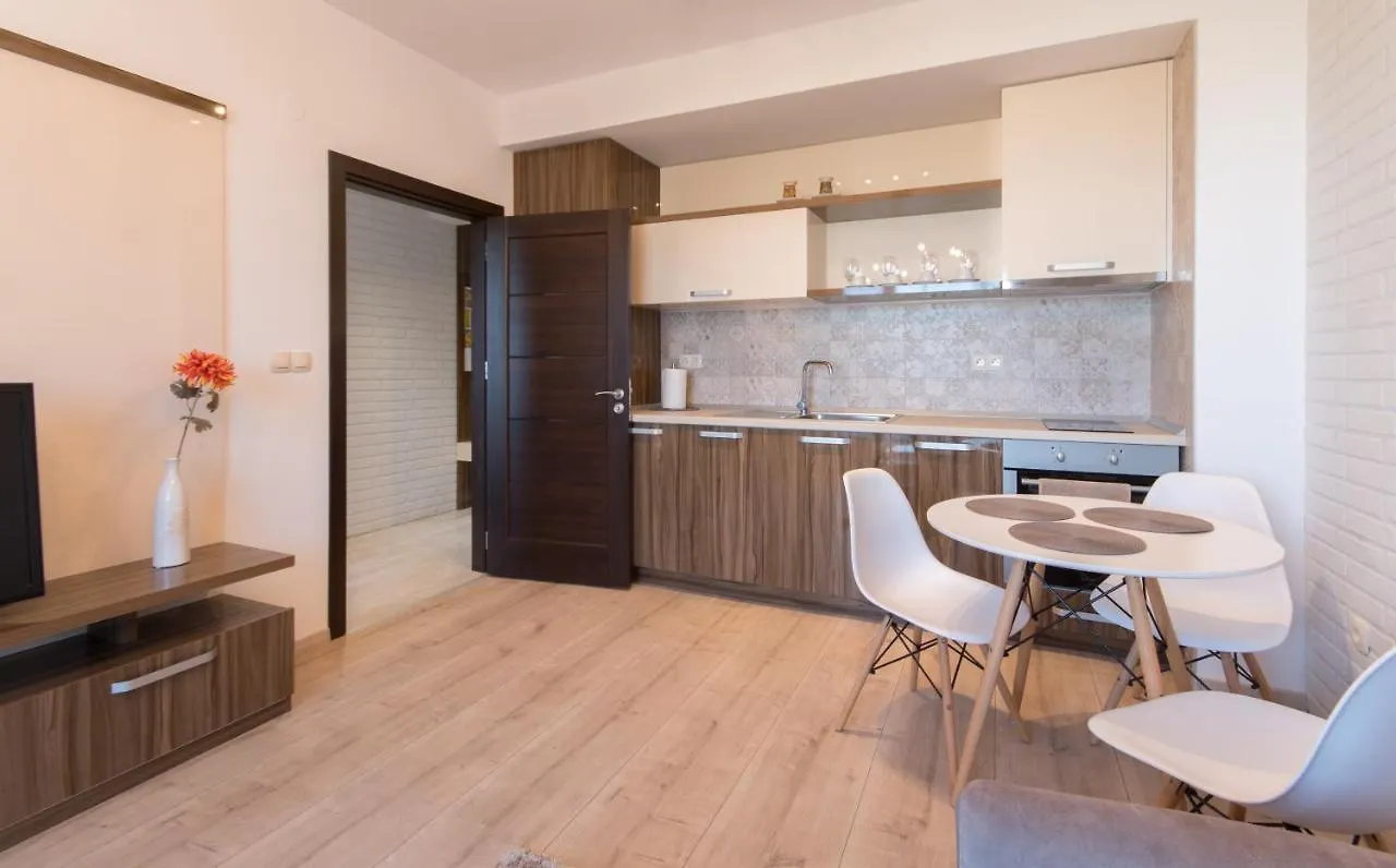 City Apartments Triumph Varna