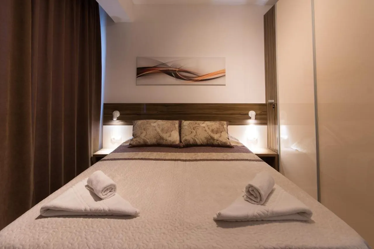 City Apartments Triumph Varna